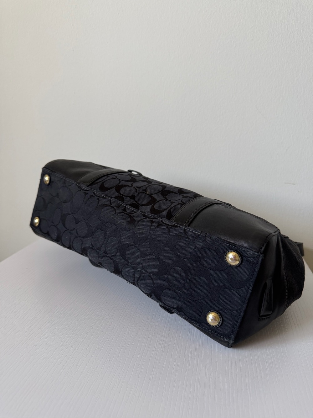 Coach Signature Hampton Flap Bag 11061 - Picture 4 of 9